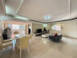 Blk 437 Choa Chu Kang Avenue 4 (Choa Chu Kang), HDB Executive #560350771